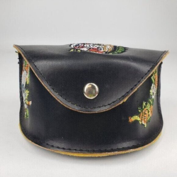 Ed Hardy Eyewear Black Embroidered Sunglass Case Skull Roses Bulldog Clo… - Picture 5 of 15